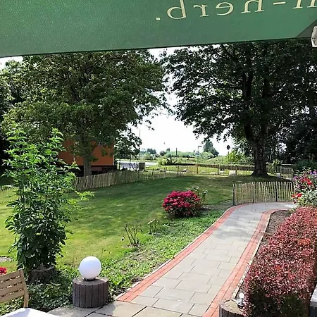 Hoffmanns Holsteinisches Haus Szálloda 3*